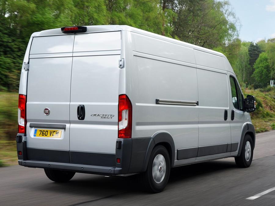  Fiat Ducato Maxi Van L3H2 2014 года  (UK) (фото 8 из 18)